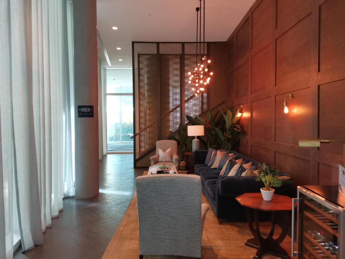 Charles Hope Canary Wharf South Quay London Luaran gambar